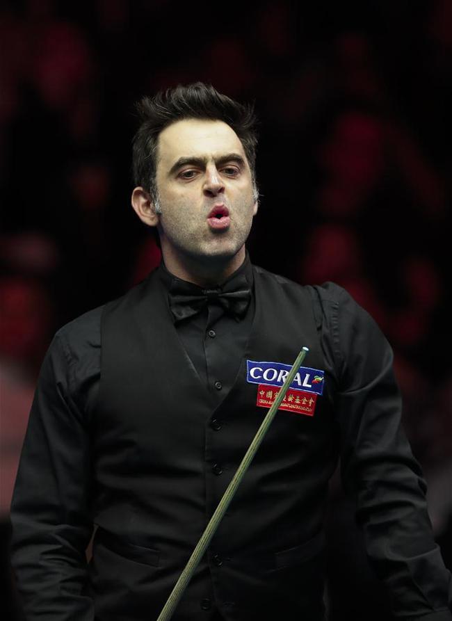 以54洞的 以54洞的