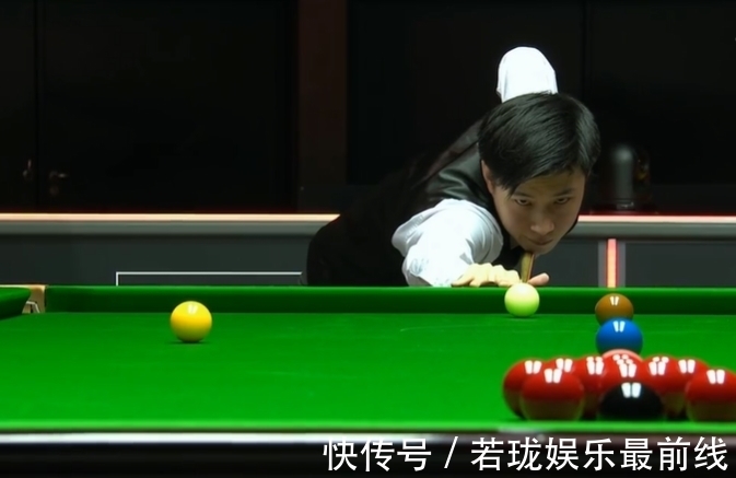 边线球战术 边线球战术